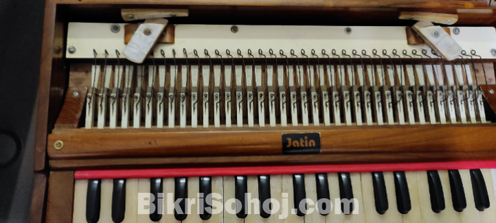 Harmonium